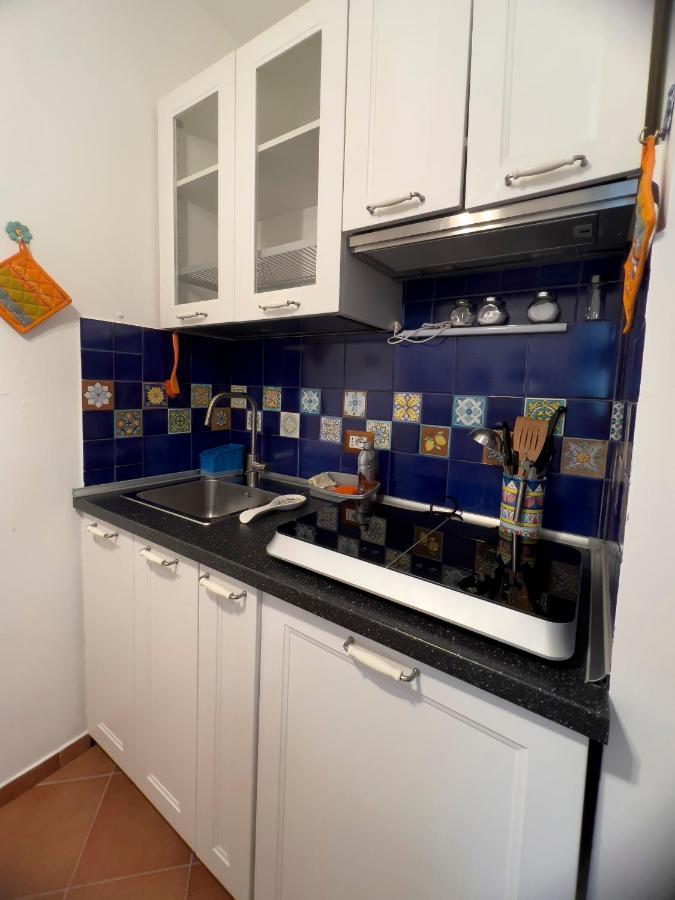 Giallo Napoli Zewnętrze zdjęcie